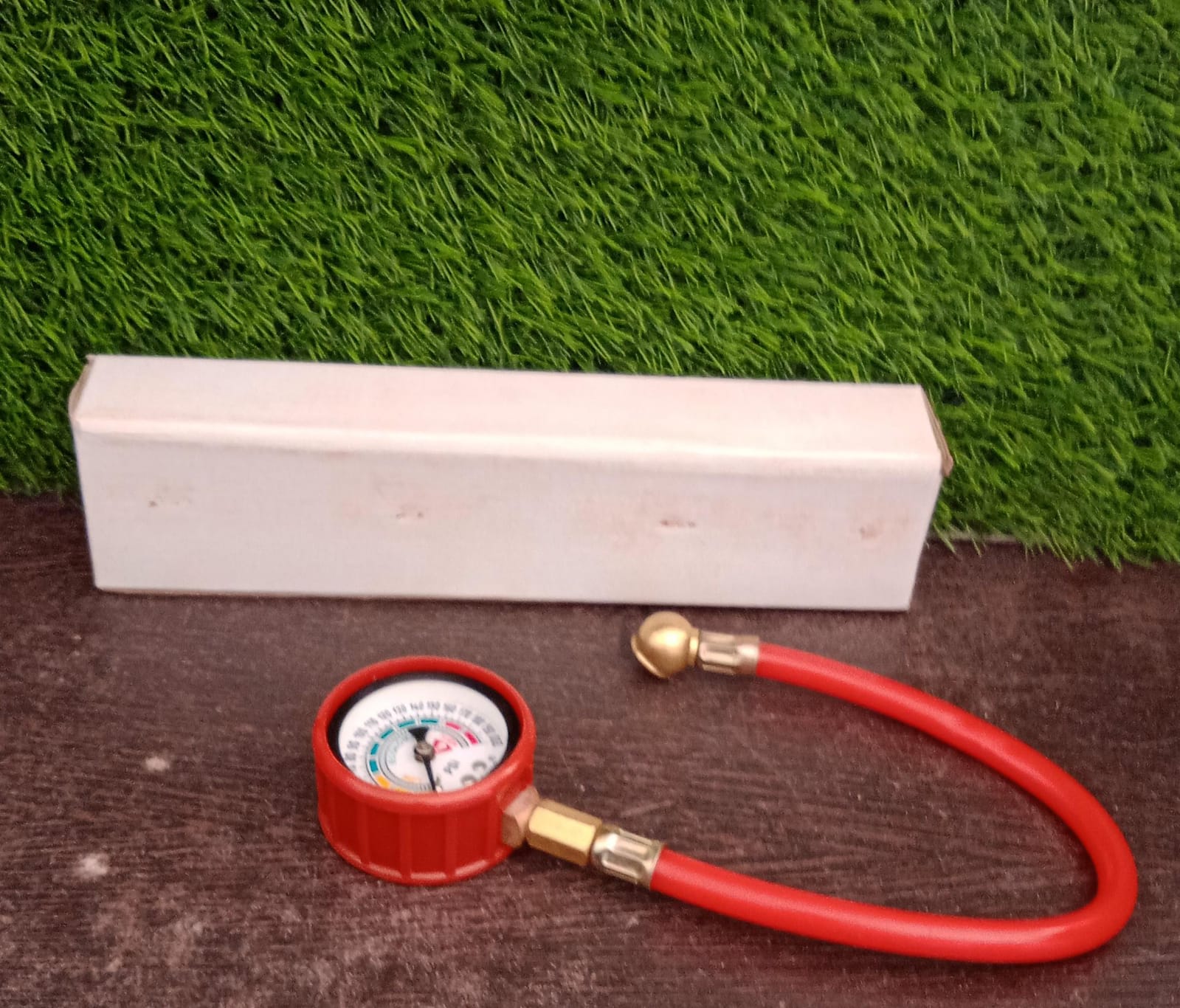 ALVENZA Tire Inflator Gauge – Heavy Duty Car Tyre Air Pressure | Carivox