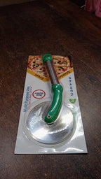 Stainless Steel Pizza Cutter Sharp Wheel | Quickslice - Detail View 7