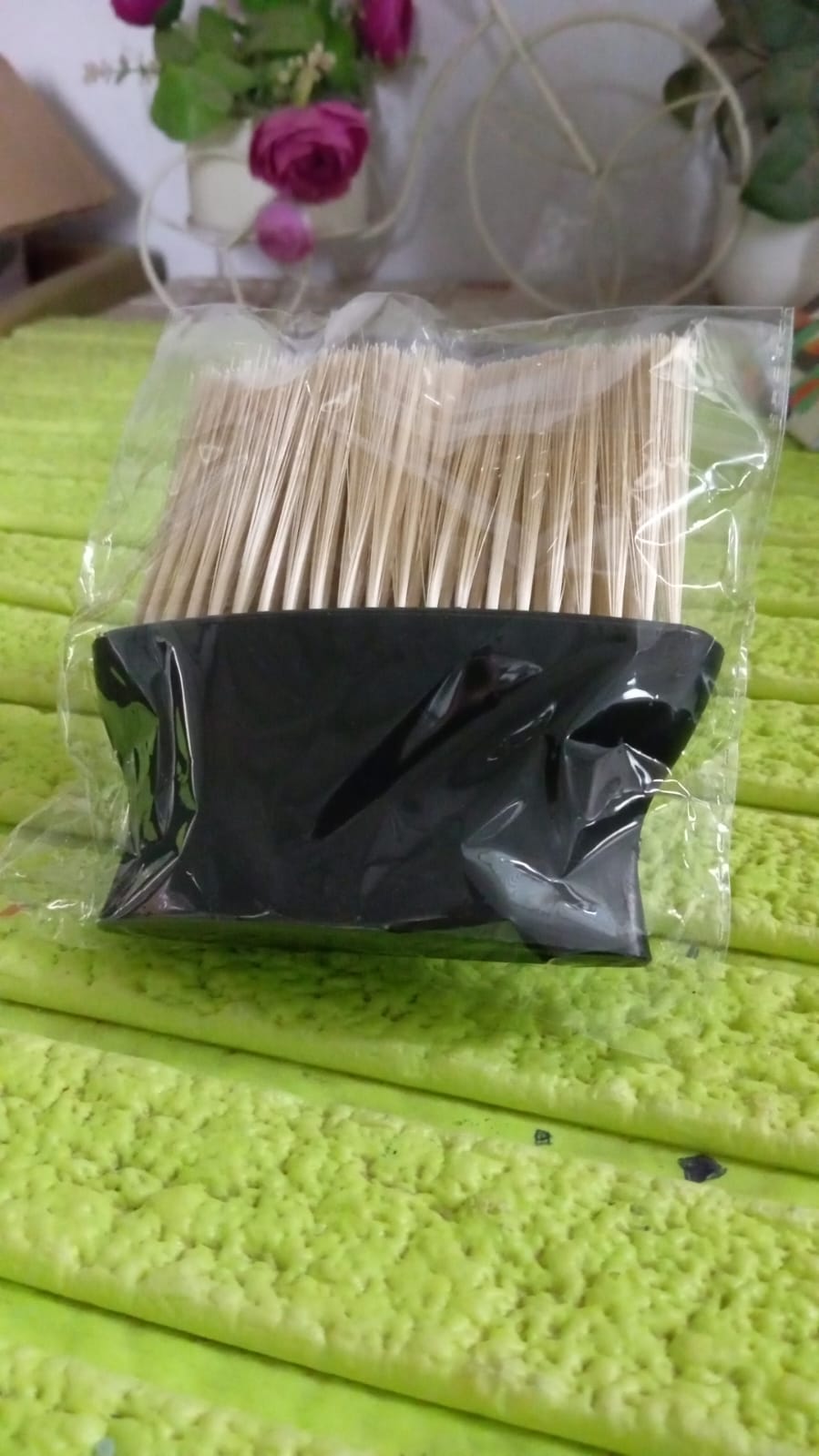 ALVENZA Multipurpose Cleaning Brush – Car & Keyboard Duster | Velvet Wheels