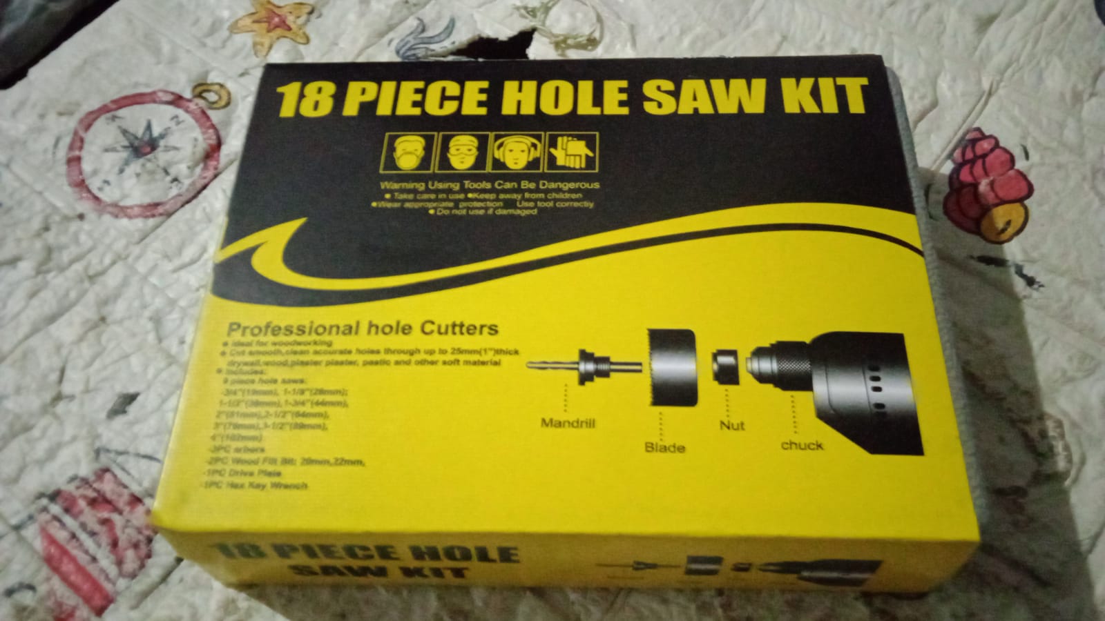 ALVENZA Hole Saw Kit – Carbon Steel 18 Pcs Set for Wood & Plastic | BoltForce