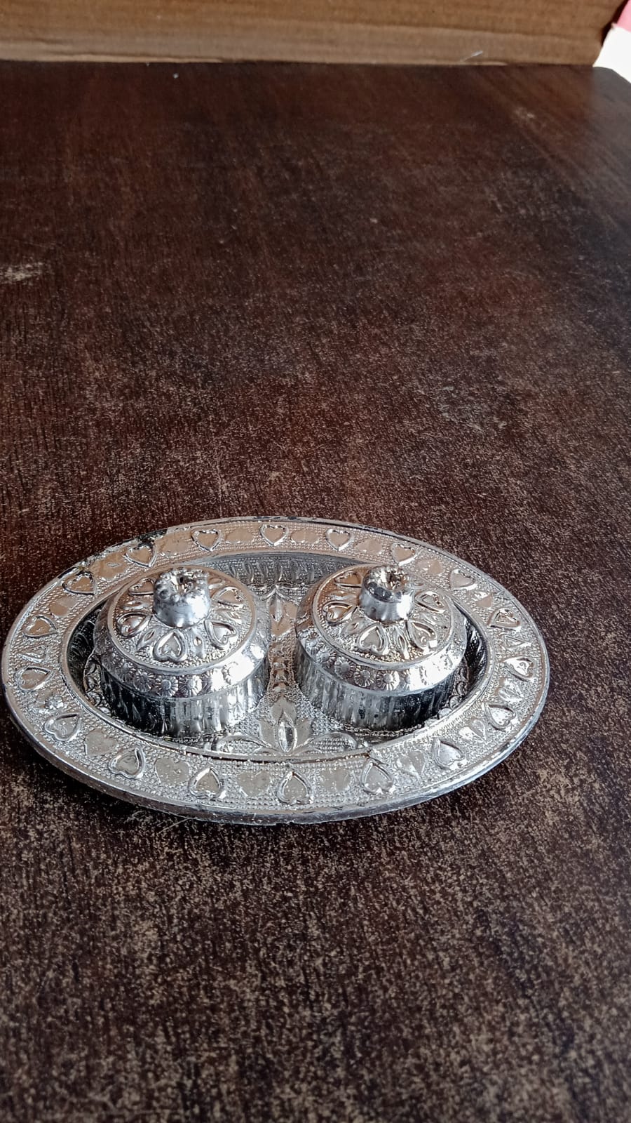 Oval Puja Thali with Kumkum Holders Traditional & Durable Design - Detail View 7