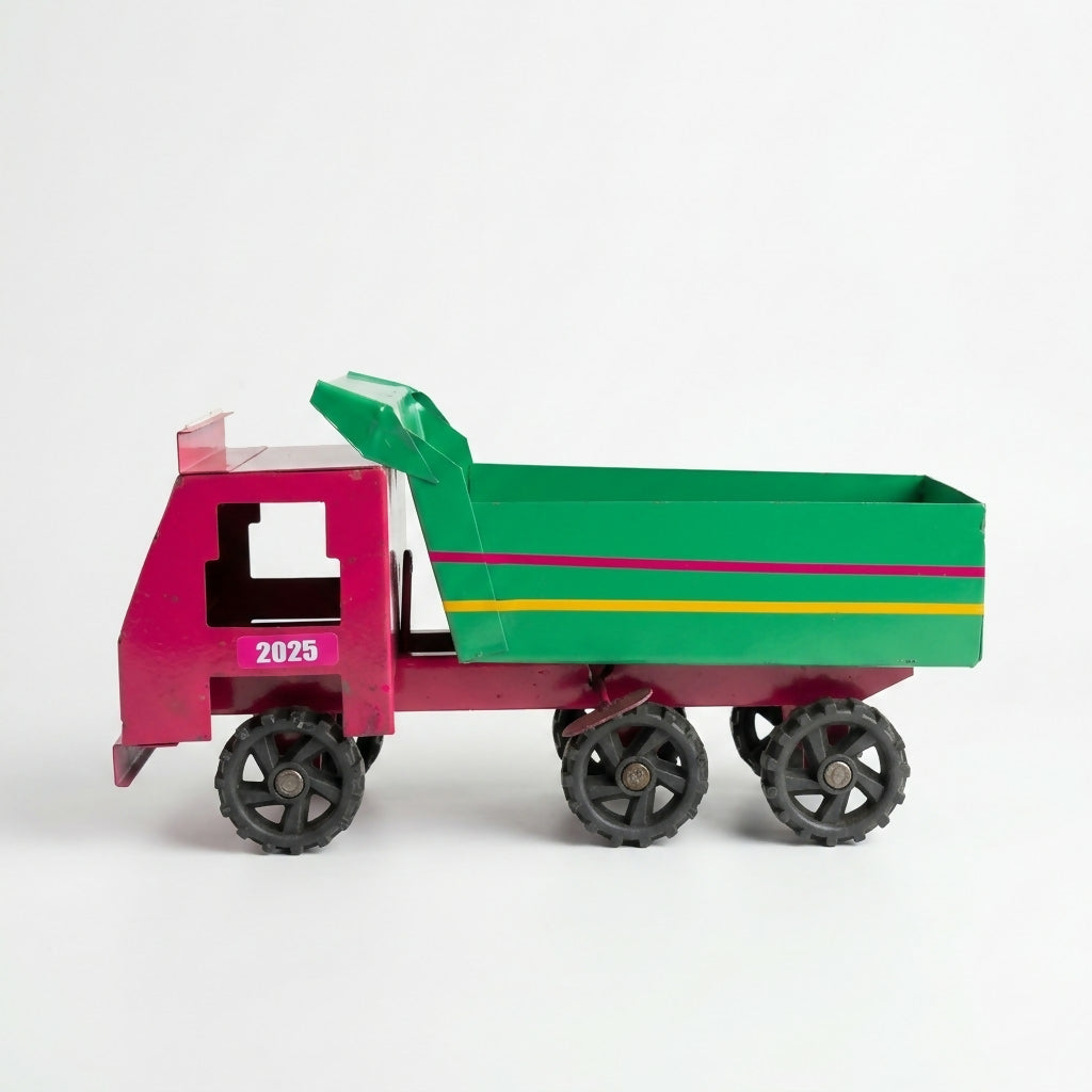 ALVENZA Kids Mini Truck Toy – Durable Construction & Moving Wheels