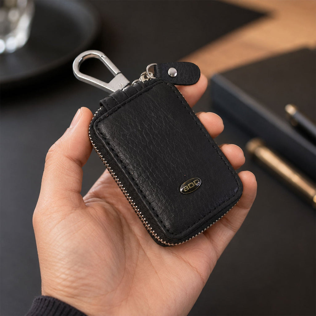 ALVENZA Car Key Case – Durable PU Leather with Zipper & Clip