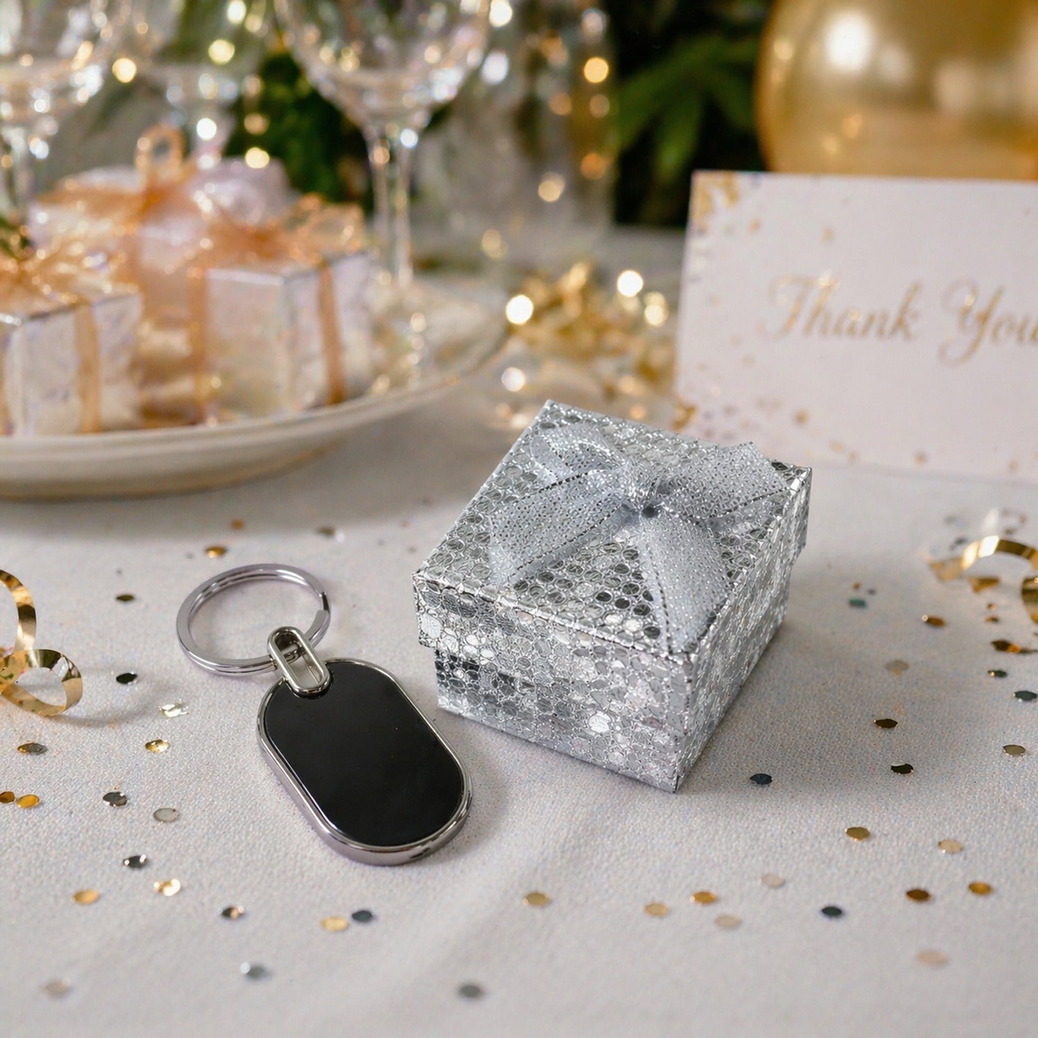 ALVENZA Keychain – Stylish Metal Organizer with Gift Box for Keys