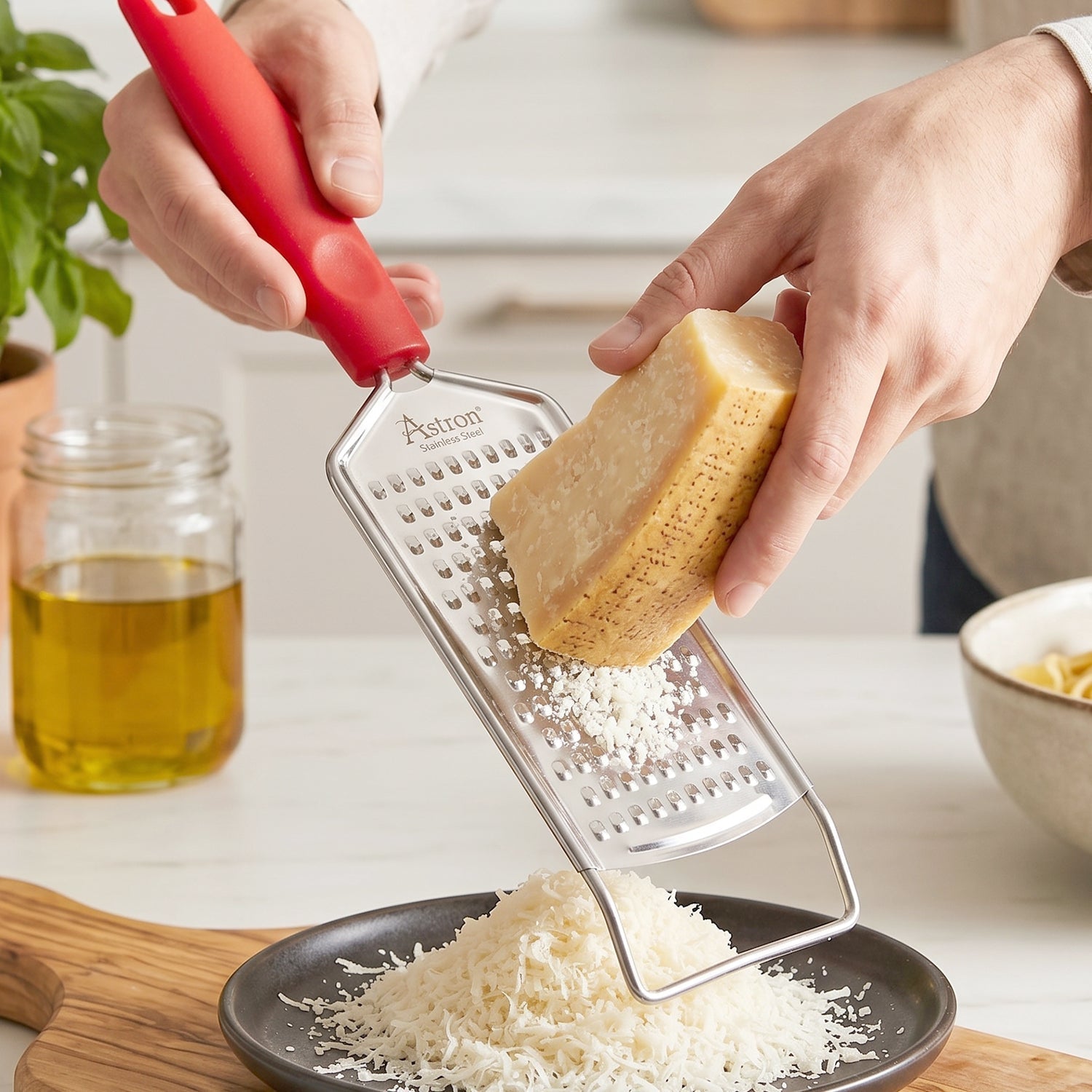 Kitchen Grater Multipurpose Stainless Steel Design for Easy Food Prep - Detail View 8