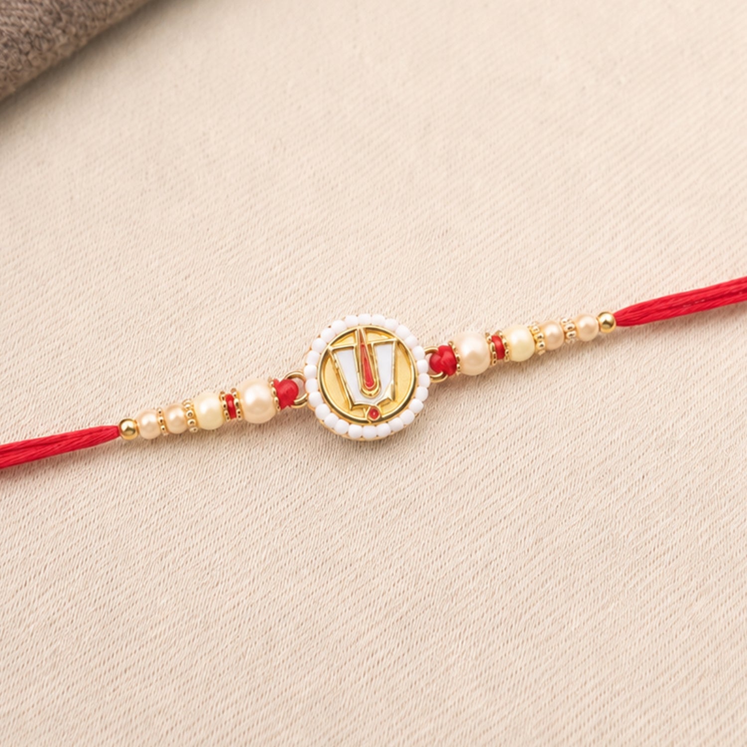 ALVENZA Tirupati Balaji Namam Devotional Rakhi – Sacred Love & Protection