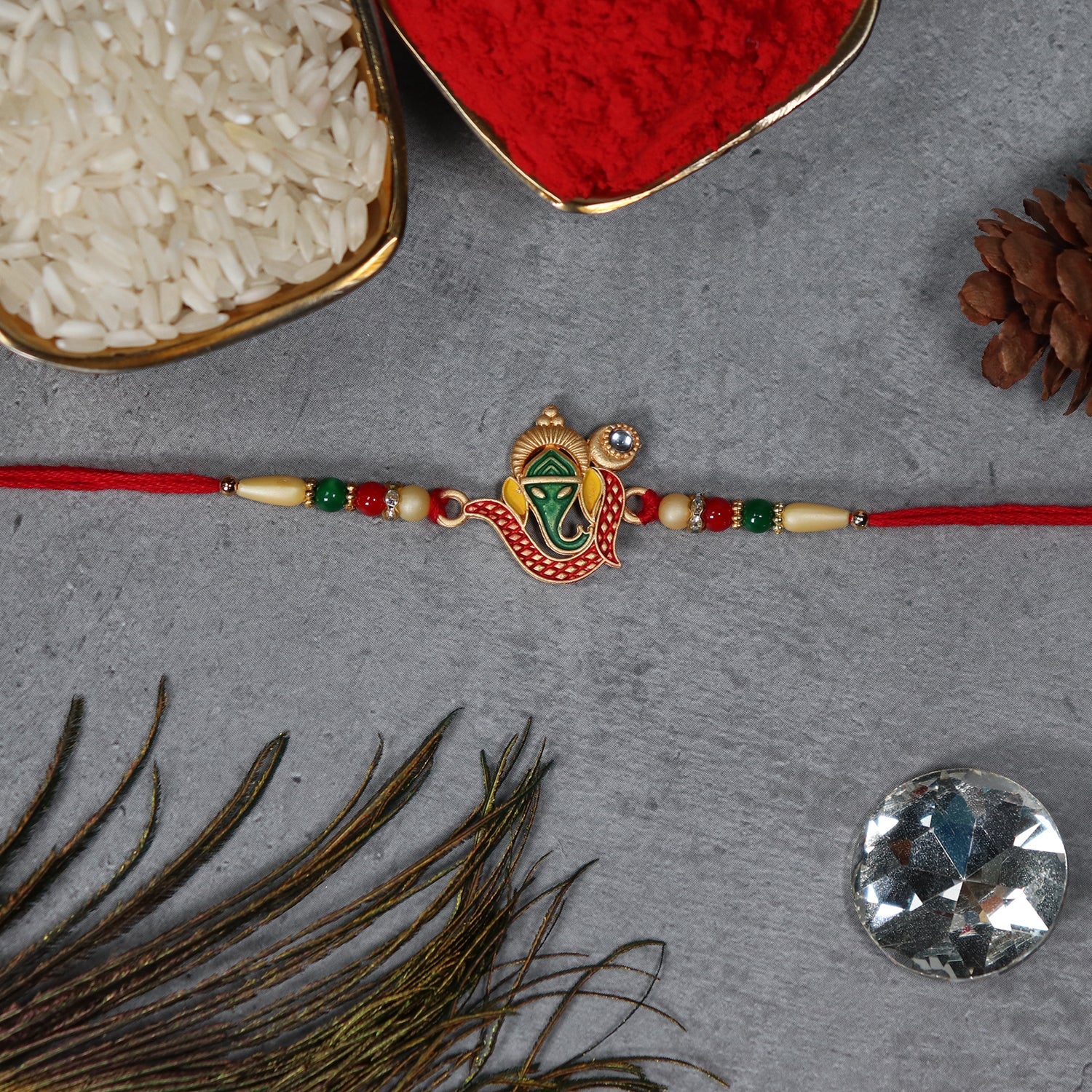 ALVENZA Ganpati Rakhi – Elegant Traditional Thread for Brother
