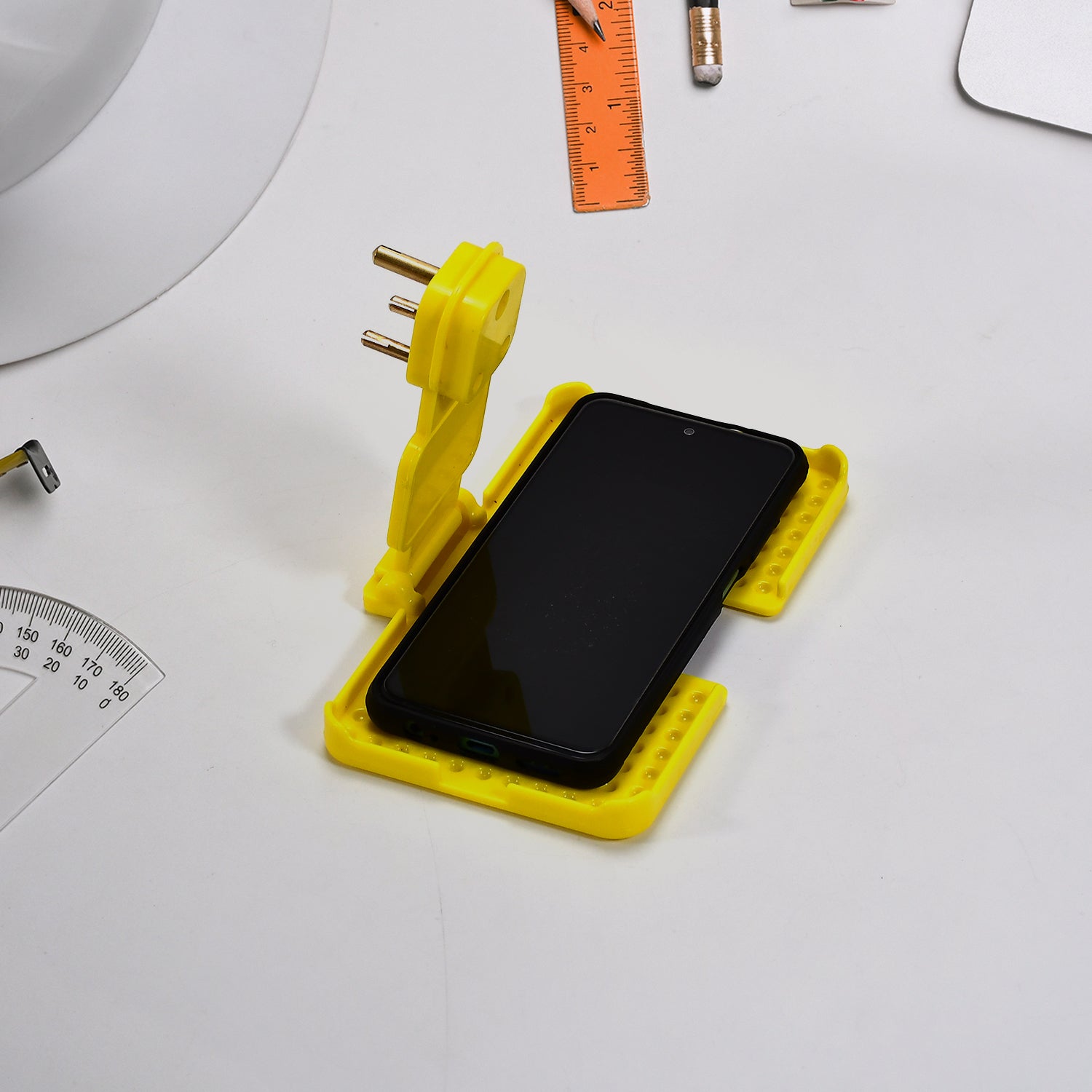 ALVENZA Mobile Charging Wall Holder – Secure Socket Fit, Yellow | PHOBIA