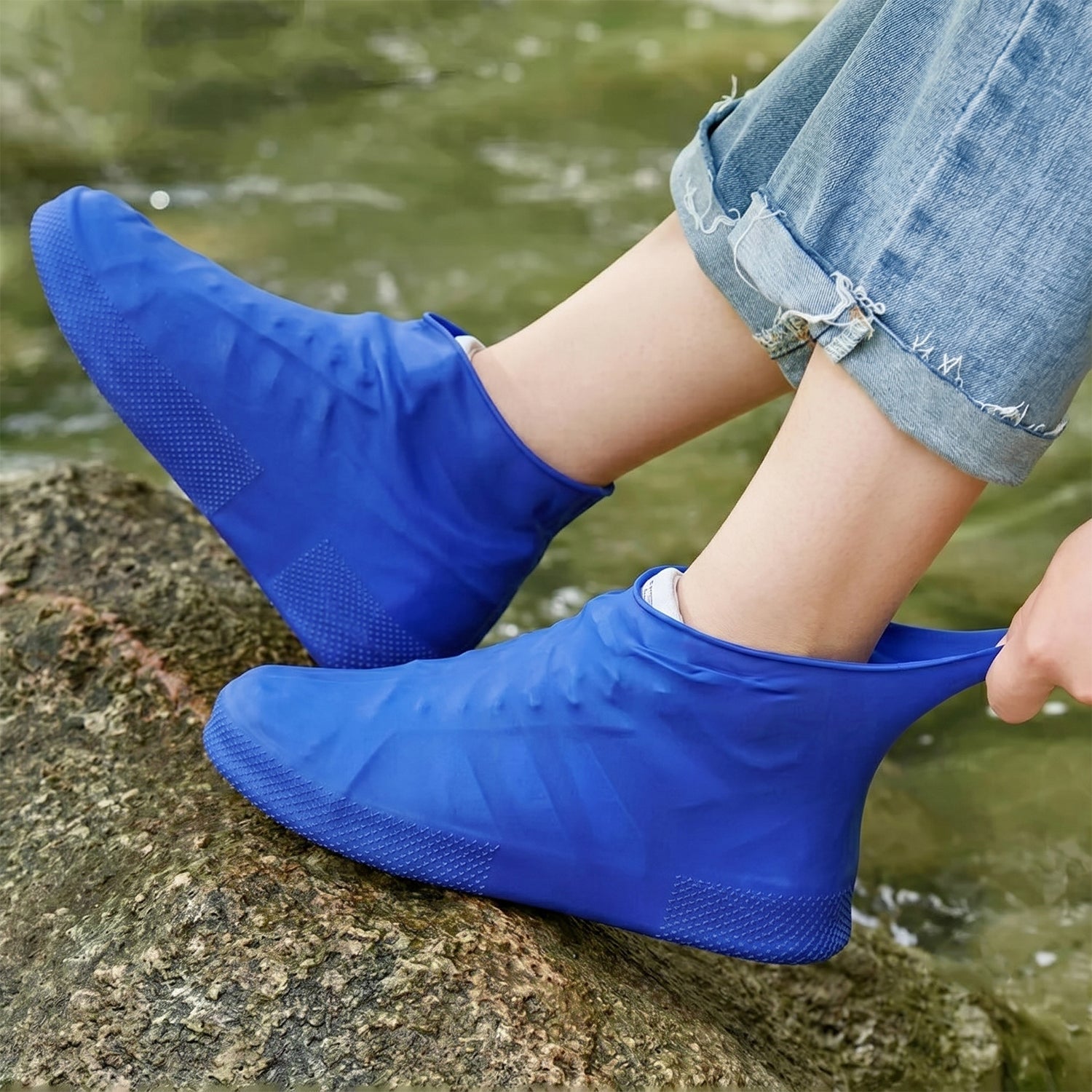 Silicone Waterproof Shoe Cover Reusable, Non-Slip Rain Protector - Detail View 7