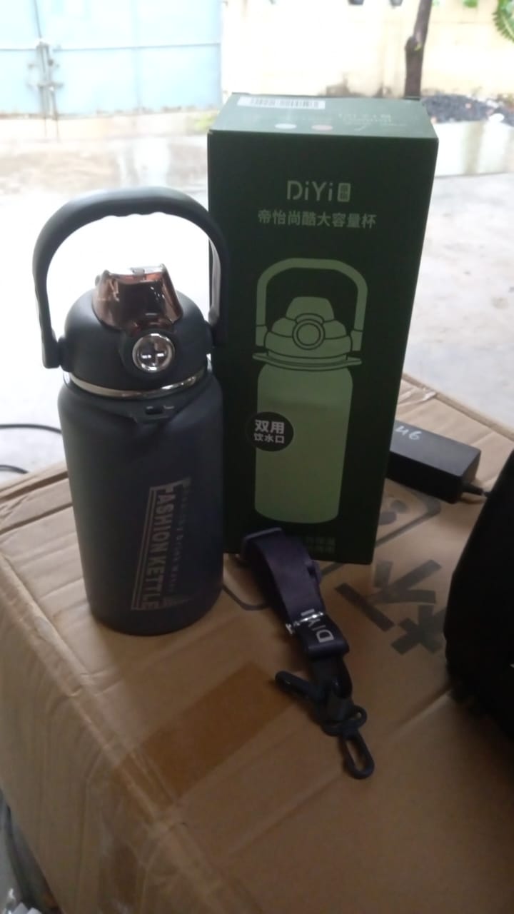 ALVENZA Personalized Stainless Steel Water Bottle – 1000ml Insulated | CustomSpot