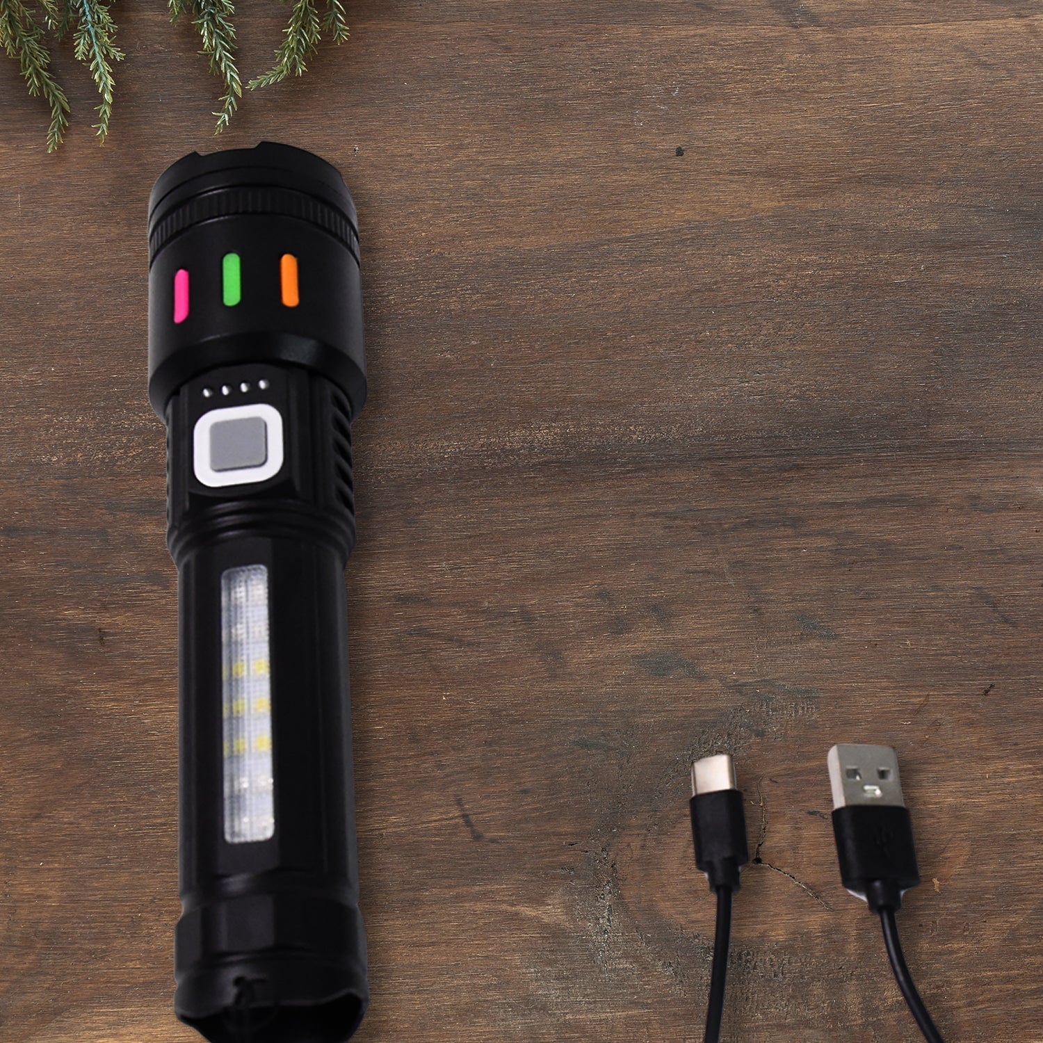 ALVENZA LED Flashlight USB Rechargeable – Zoom & 5 Lighting Modes