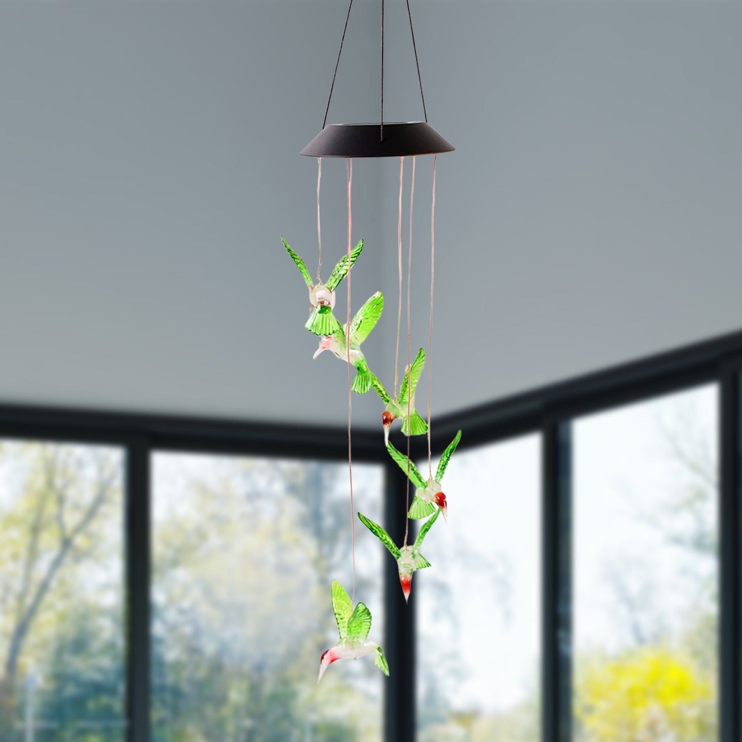 ALVENZA Solar Hummingbird Wind Chimes – Colorful LED Garden Decor