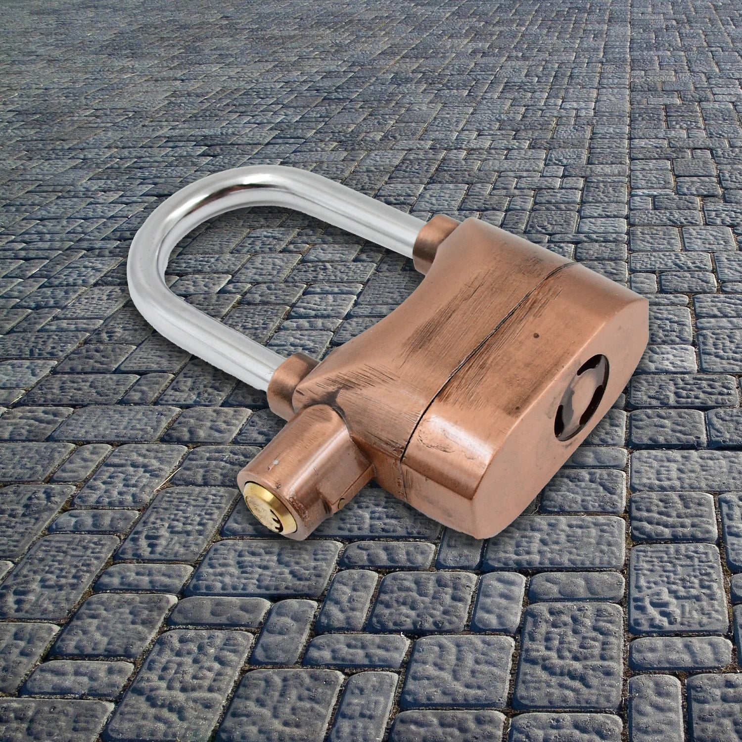 ALVENZA Security Alarm Lock – Waterproof Anti-Theft Padlock | AutoSafeo