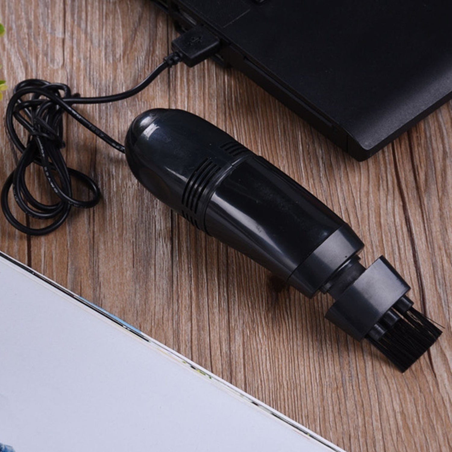 ALVENZA USB Mini Vacuum Cleaner – Portable for Car & Computer | Compshop
