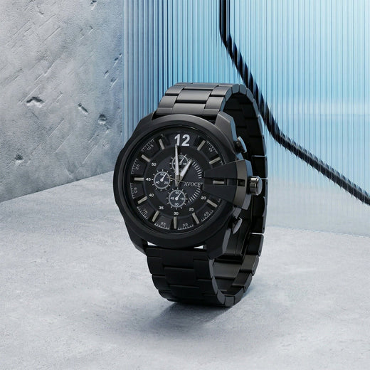 Black Analog Chronograph Watch – Elegant & Multi-functional Style