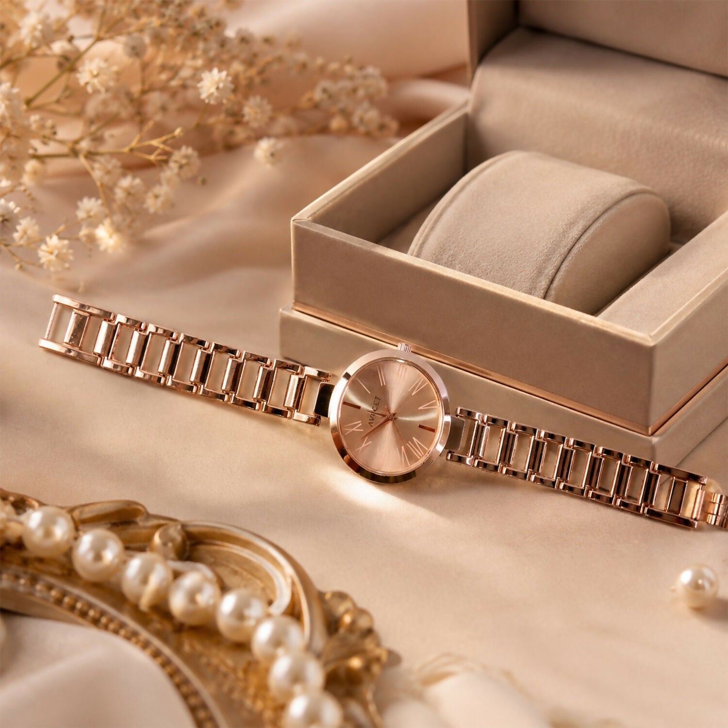 Women’s Rose Gold Round Dial Watch – Elegant & Stylish Timepiece