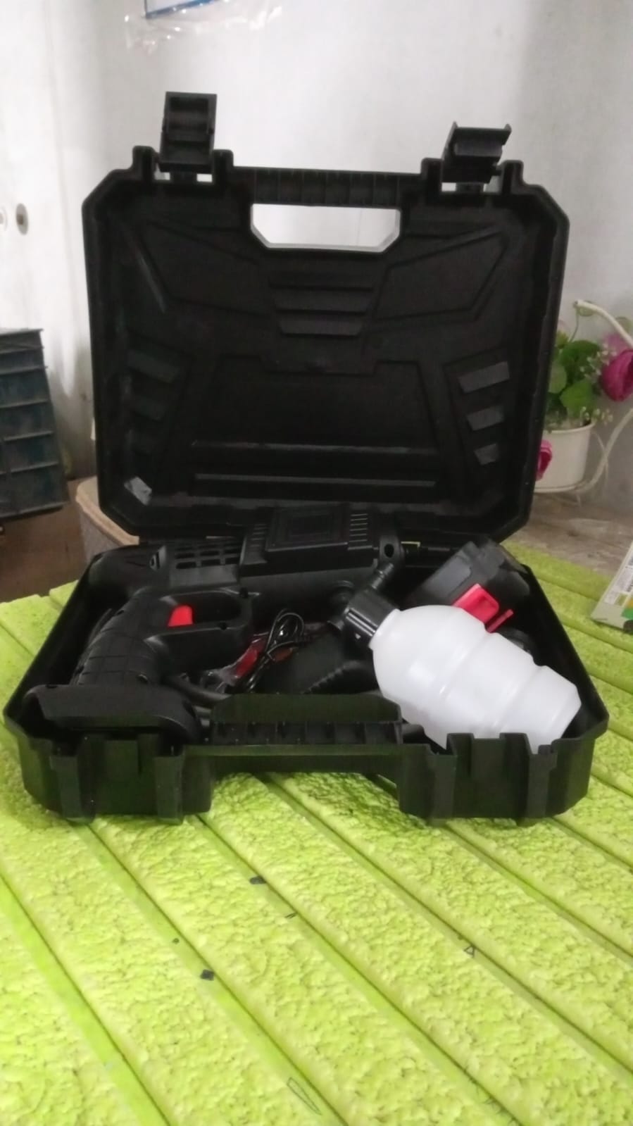 ALVENZA Wireless Car Washer Gun – Portable High Pressure Kit | Carivox
