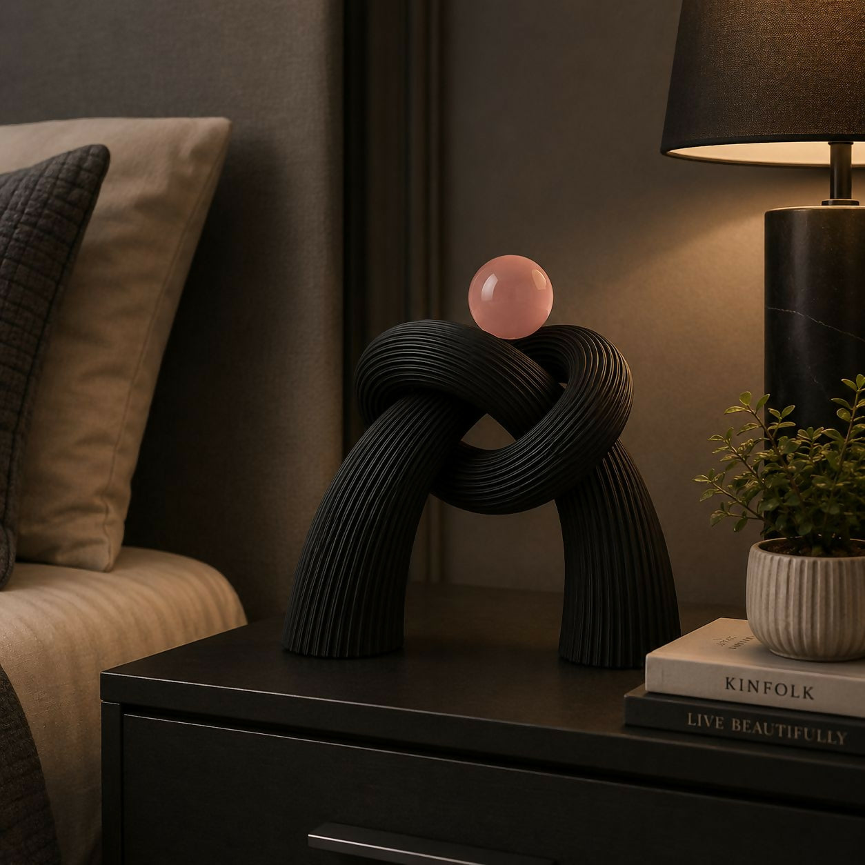 ALVENZA Modern Abstract Knot Sculpture – Elegant Home Decor Accent