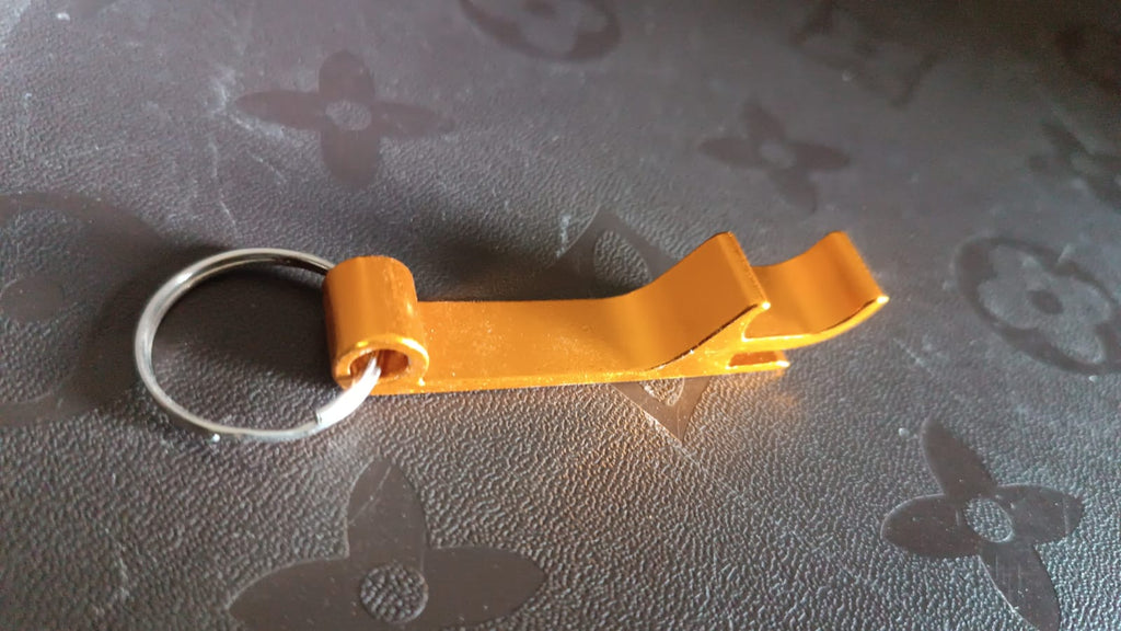 ALVENZA Stainless Steel Keychain – Durable Sleek Metal Key Ring