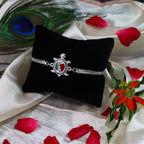 ALVENZA Turtle Rakhi – Red Green Enamel with Silver Metal Chain