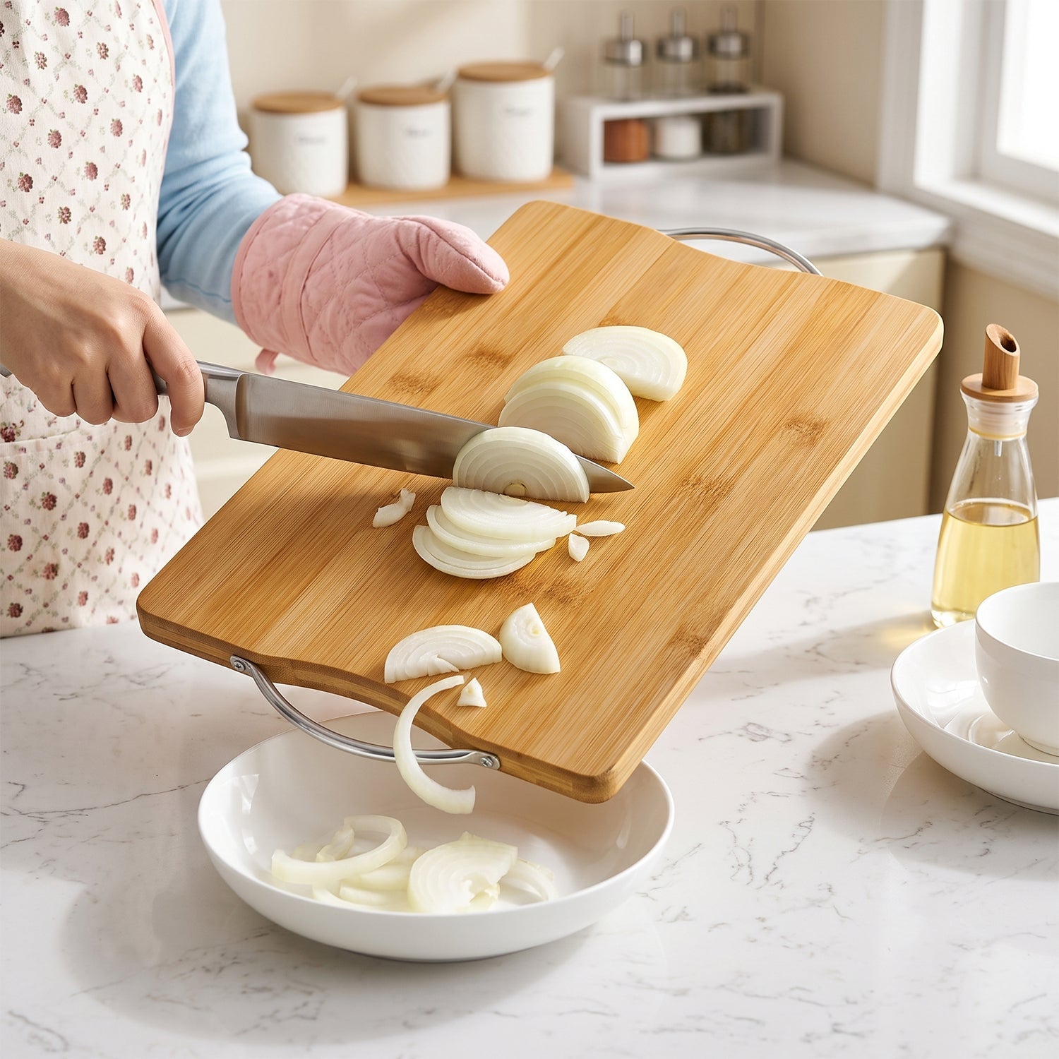 ALVENZA Wooden Cutting Board Combo Set with Bamboo Spoon Spatula and Turner (4 Pc Set)