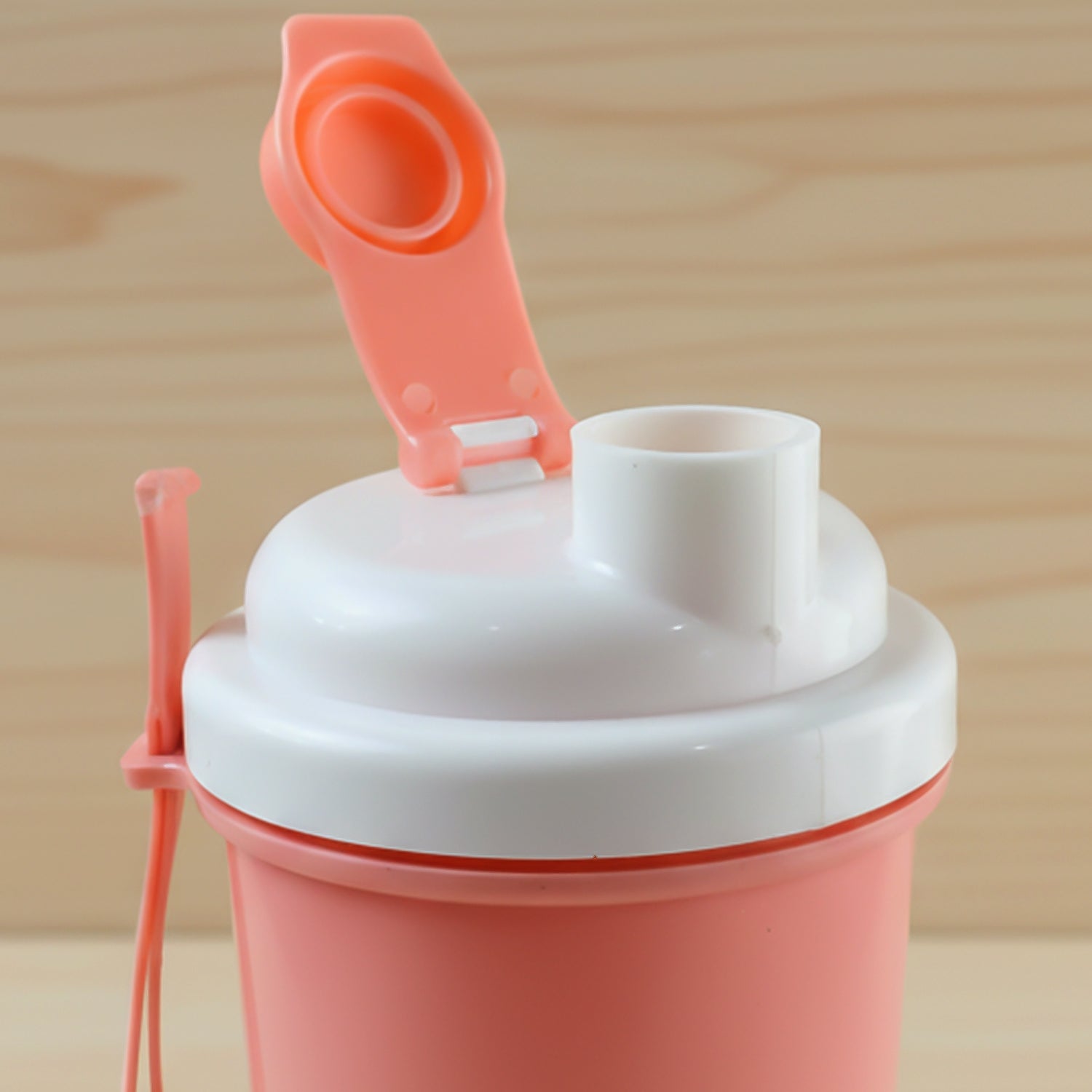 Protein Tumbler Leakproof Shake Bottle for Gym & Travel - Detail View 8