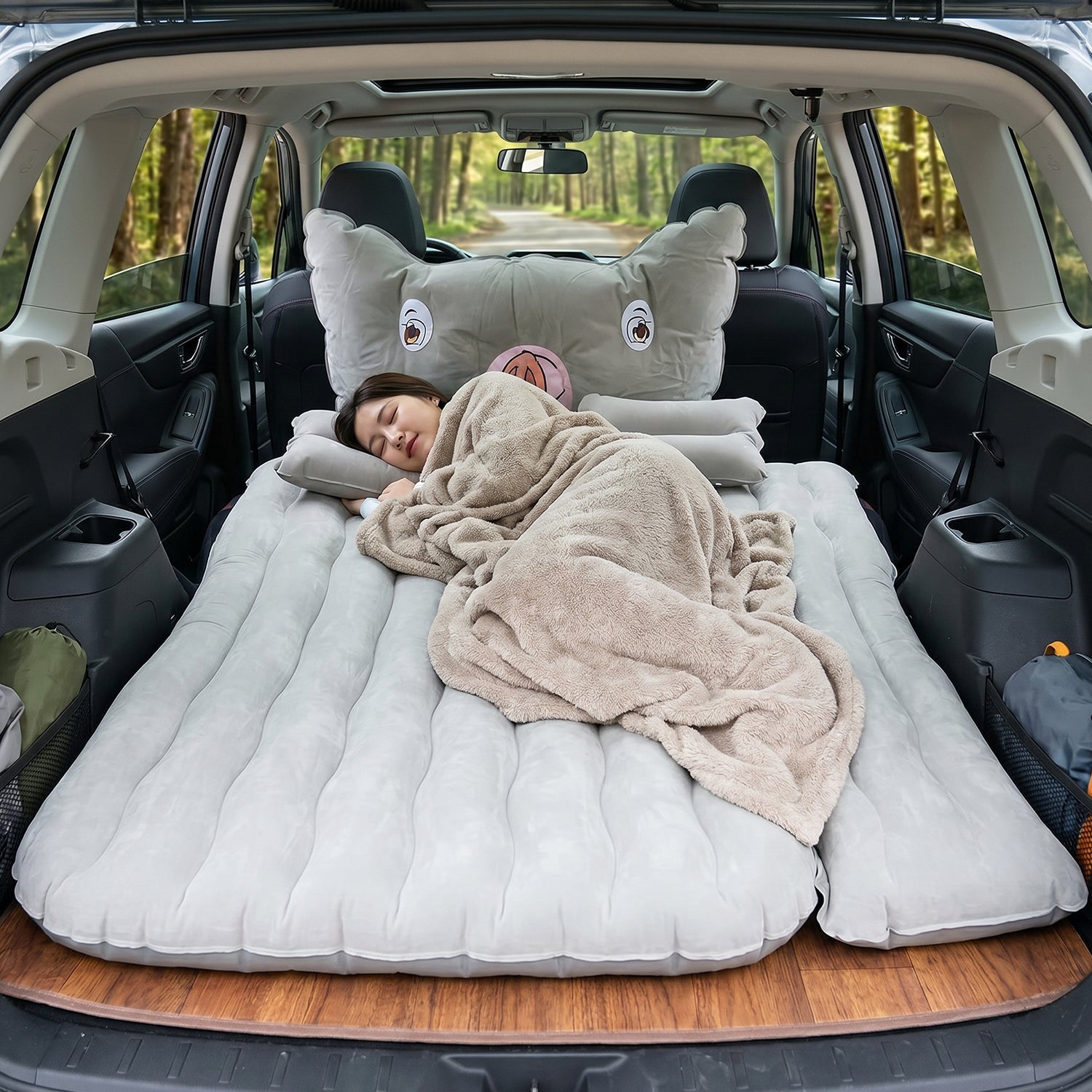 ALVENZA Portable Car Air Mattress – Easy Setup for Road Trips, Car Sofa