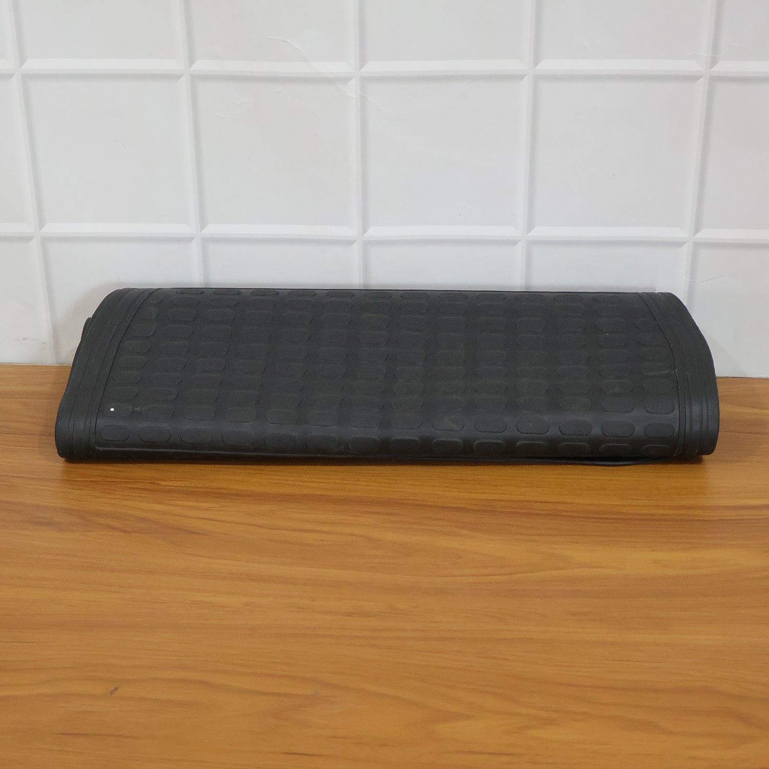 ALVENZA Car Floor Mat Set – Durable Waterproof Protection for All Weather