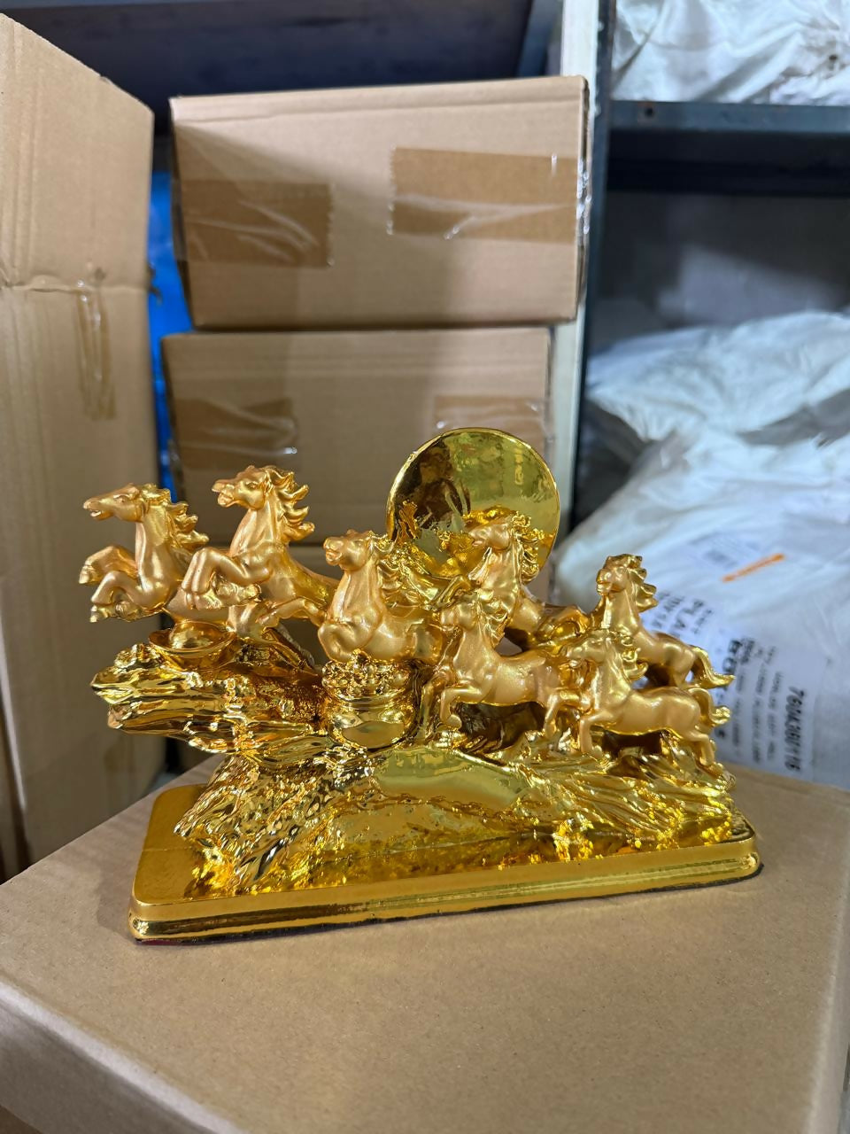 ALVENZA Seven Running Horses Showpiece – Symbol of Success & Positive Energy