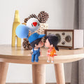 ALVENZA Cute Couple Car Dashboard Figurine – Romantic Mini Showpiece for Car & Home