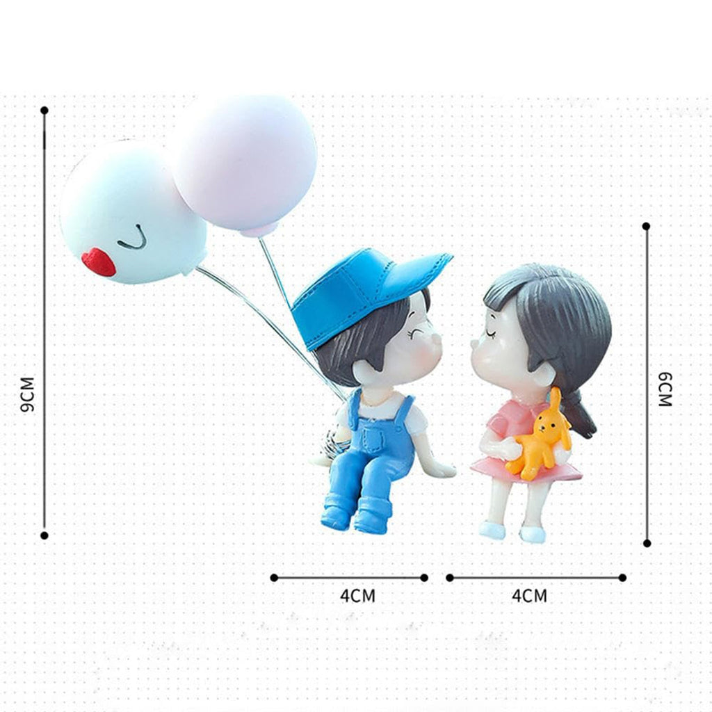 ALVENZA Cute Couple Car Dashboard Figurine – Romantic Mini Showpiece for Car & Home