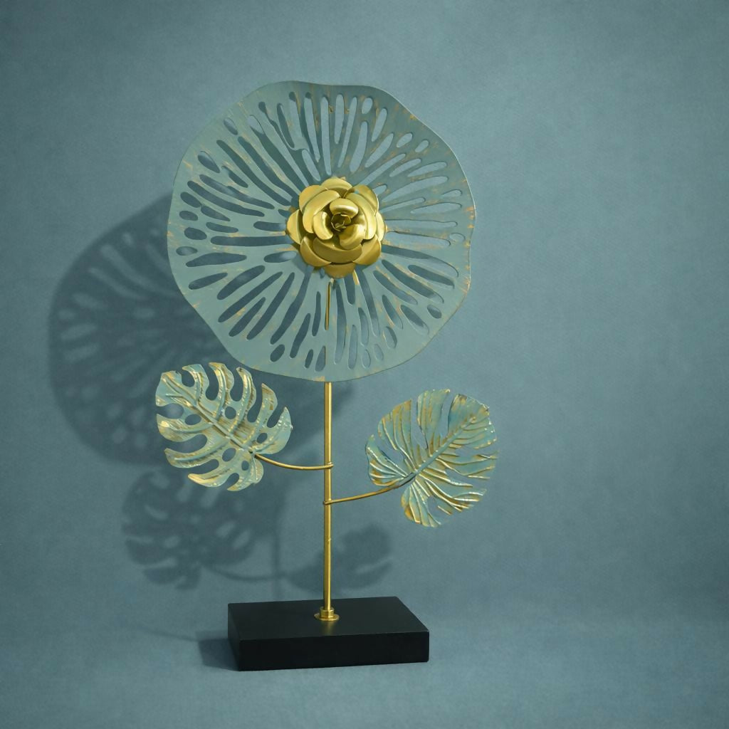 ALVENZA Modern Metal Flower Decor – Elegant Tabletop Showpiece for Home & Office