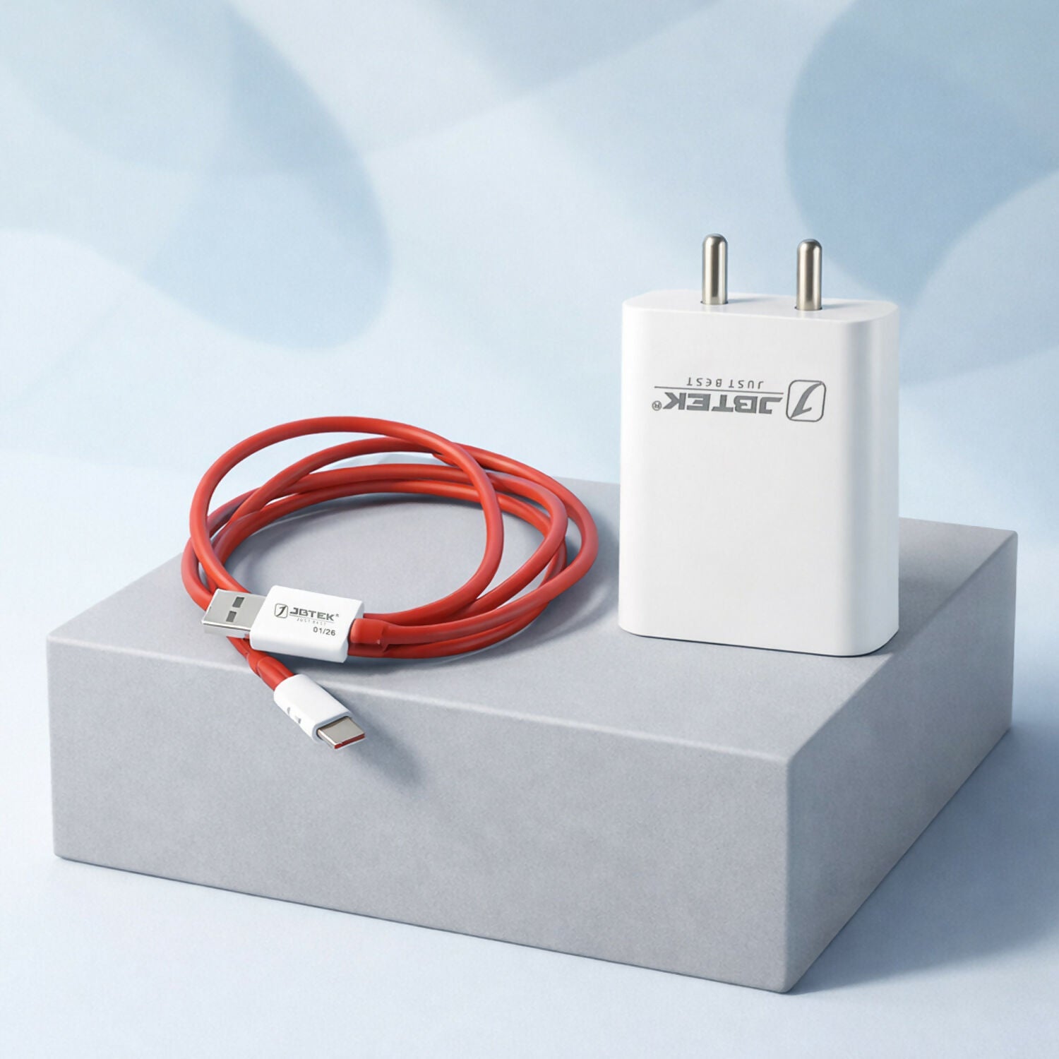 ALVENZA 66W USB Fast Charging Adapter – Compact & Reliable Power