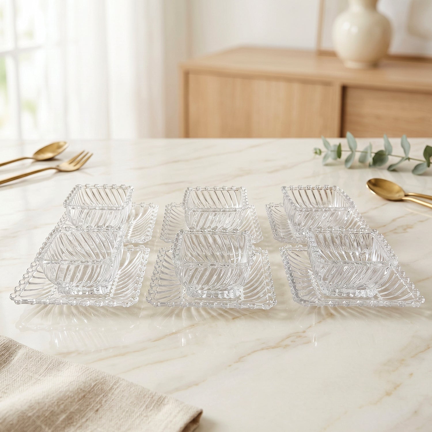 ALVENZA Glassware Serving Set – Elegant 12-Piece Snack & Dessert Plate Collection