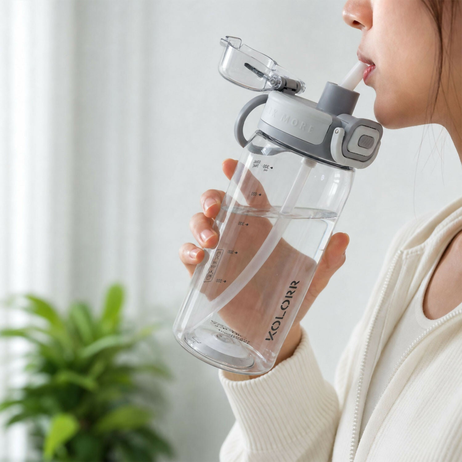ALVENZA KOLORR Kids Leakproof Sipper Water Bottle with Straw & Flip Lid (650ML)