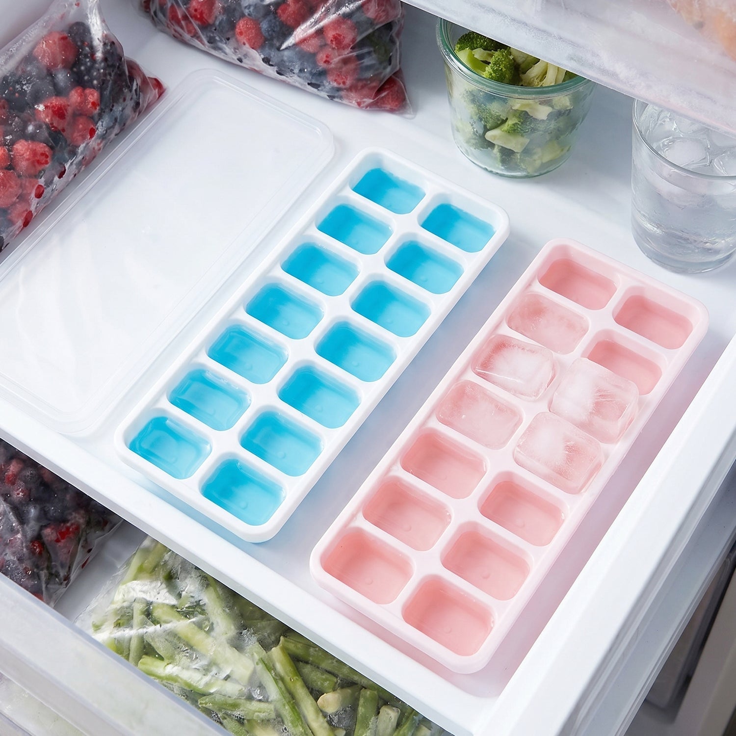 Plastic Ice Cube Tray with Lid Hygienic & Easy Release, Pack of 2 - Detail View 5
