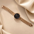 Women’s Rose Gold Metal Strap Watch – Elegant & Stylish Accessory
