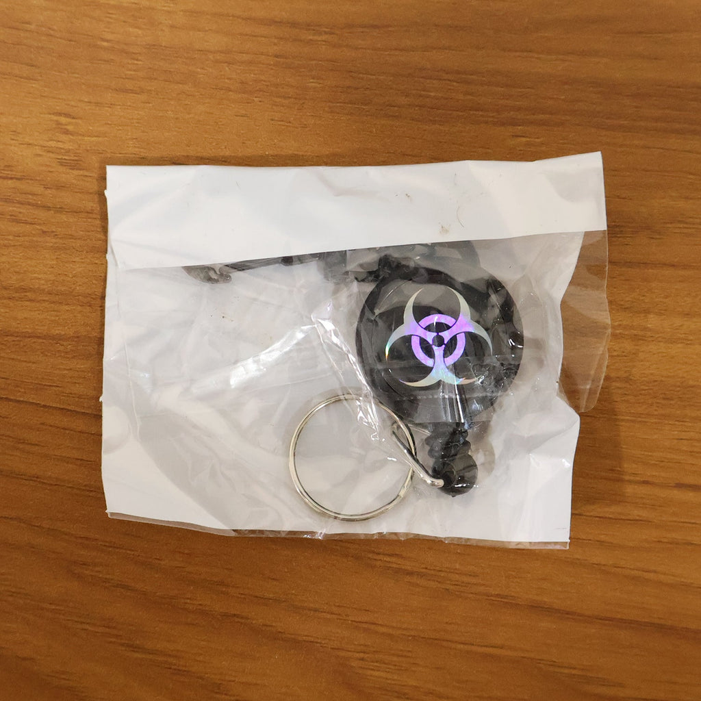 ALVENZA Retractable Keychain – Durable Anti-Lost with Clip | Velvet Wheels