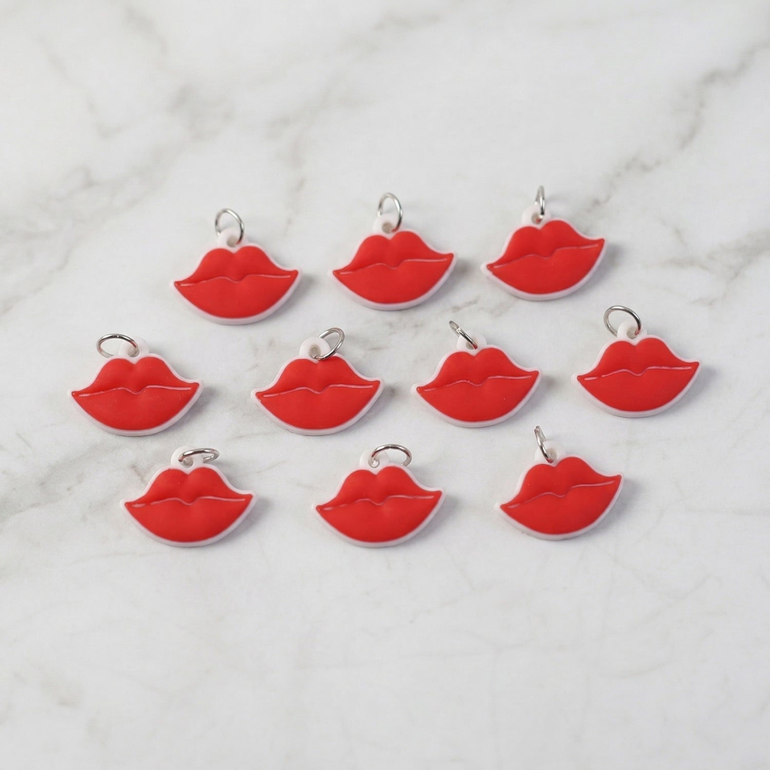 ALVENZA Lips Shape Bag Charm Keychain – Trendy Decoration for Bags & Keys