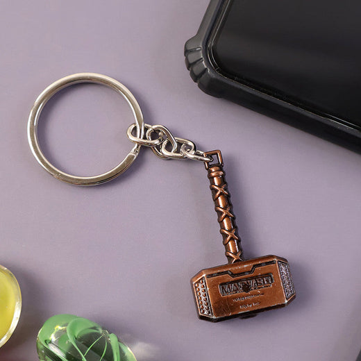 ALVENZA Hammer Shape Keychain – Stylish Mini Metal Design