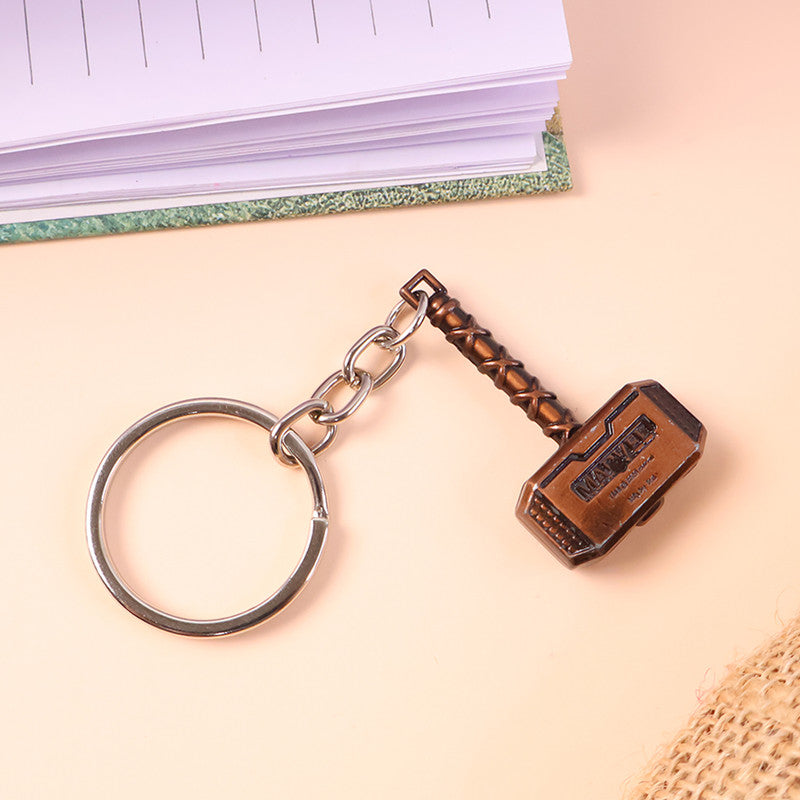 ALVENZA Hammer Shape Keychain – Stylish Mini Metal Design