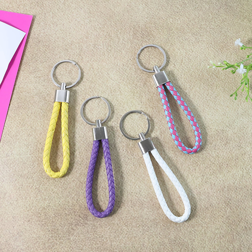 ALVENZA Braided Loop Keychain Set – 4-Piece Stylish Key Organizer for Daily Use