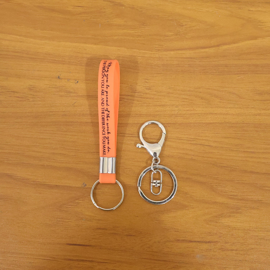 ALVENZA Silicone Wrist Strap Keychain – Durable & Lightweight for Daily Use