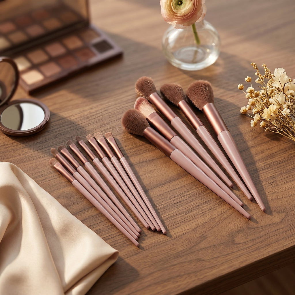Professional Makeup Brush Set Complete 13-Piece Collection with Pouch - Detail View 7