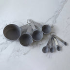 Plastic Measuring Cups and Spoons Set Accurate Kitchen Tools - Detail View 5