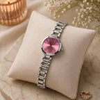 Women’s Silver Bracelet Watch – Elegant Pink Dial and Chain Strap