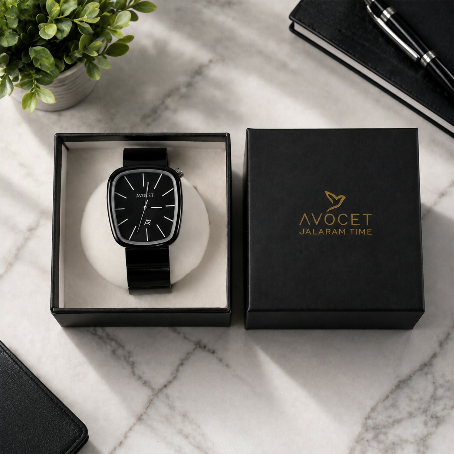 Minimal Black Luxury Square Dial Watch – Elegant Suitable for Any Occasion