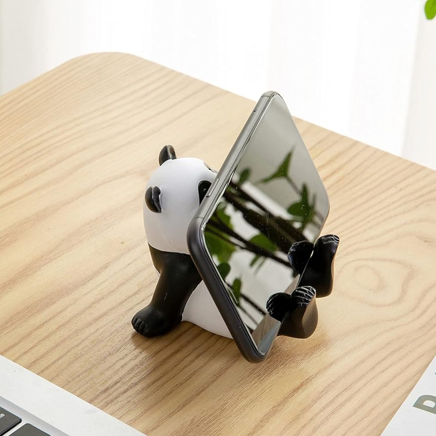 ALVENZA Panda Mobile Phone Stand Holder – Cute & Stable Desk Accessory