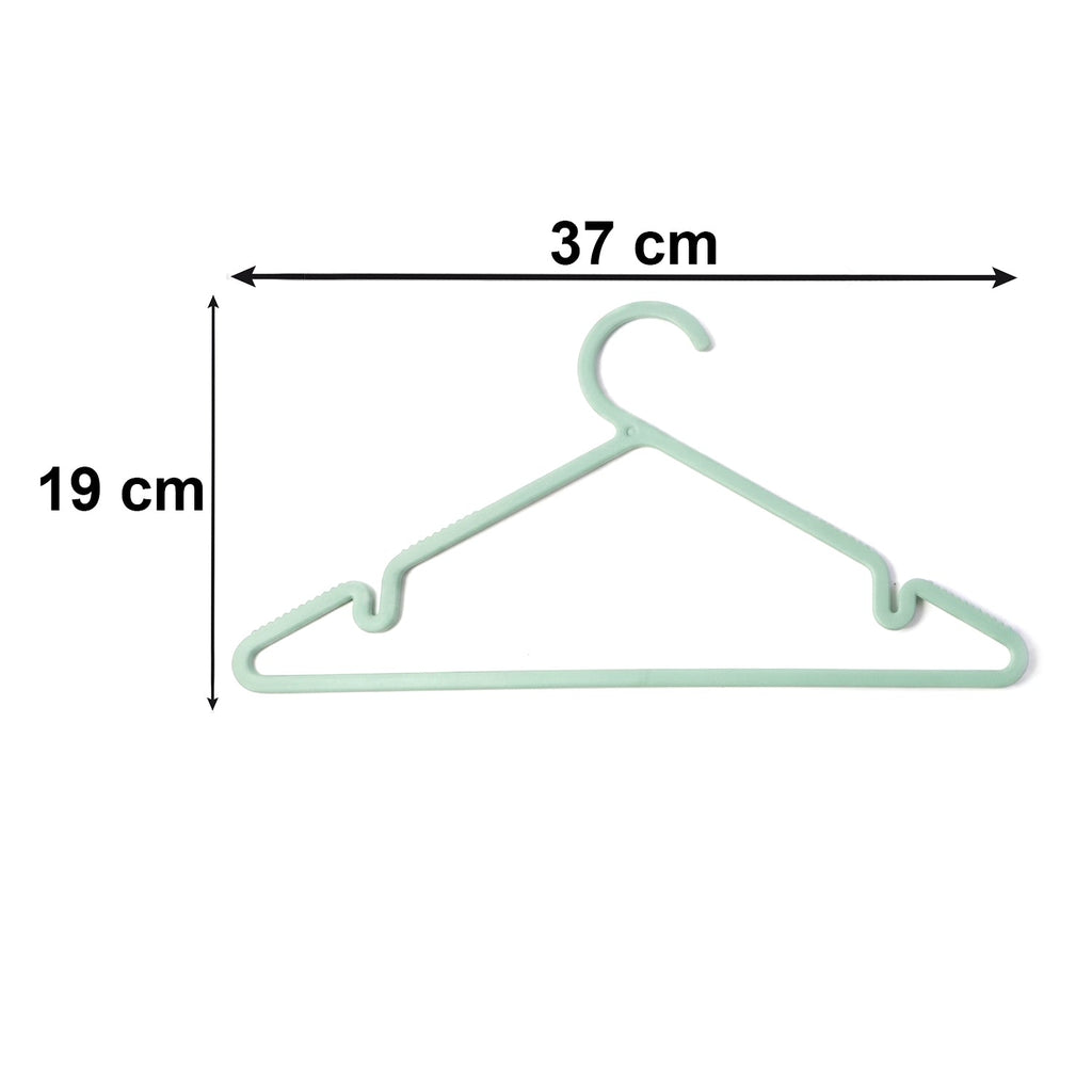 Plastic Clothes Hangers Non-Slip Design for Safe Grip and Organization - Detail View 6