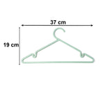 Plastic Clothes Hangers Non-Slip Design for Safe Grip and Organization - Detail View 6